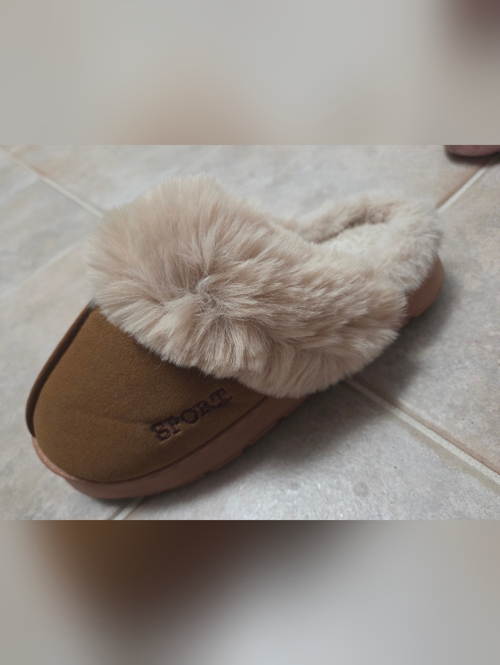 Women’s Tan Faux-Fur Lined Slip-On Slippers